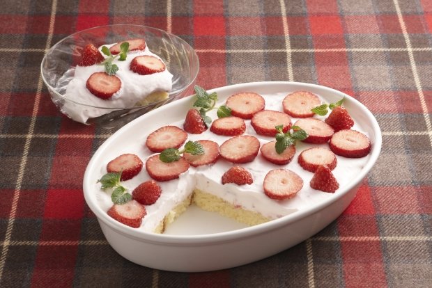 recipe_066_strawberry_cake02.jpg