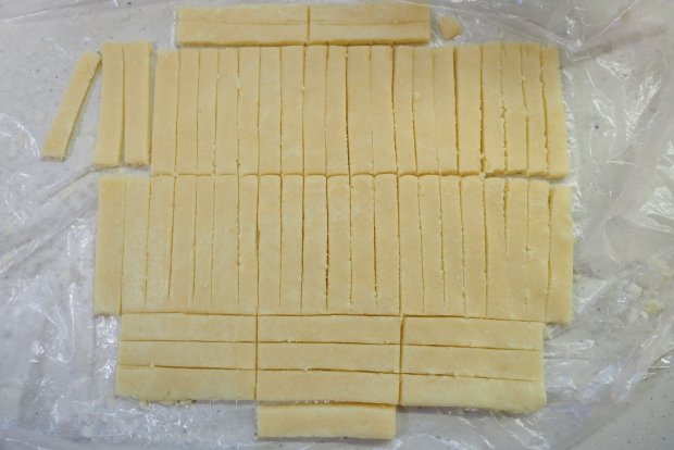 recipe_099_cheesesticks05.jpg