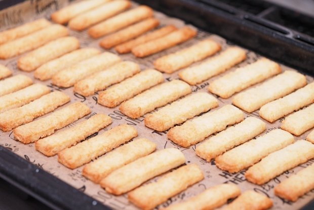 recipe_099_cheesesticks06.jpg